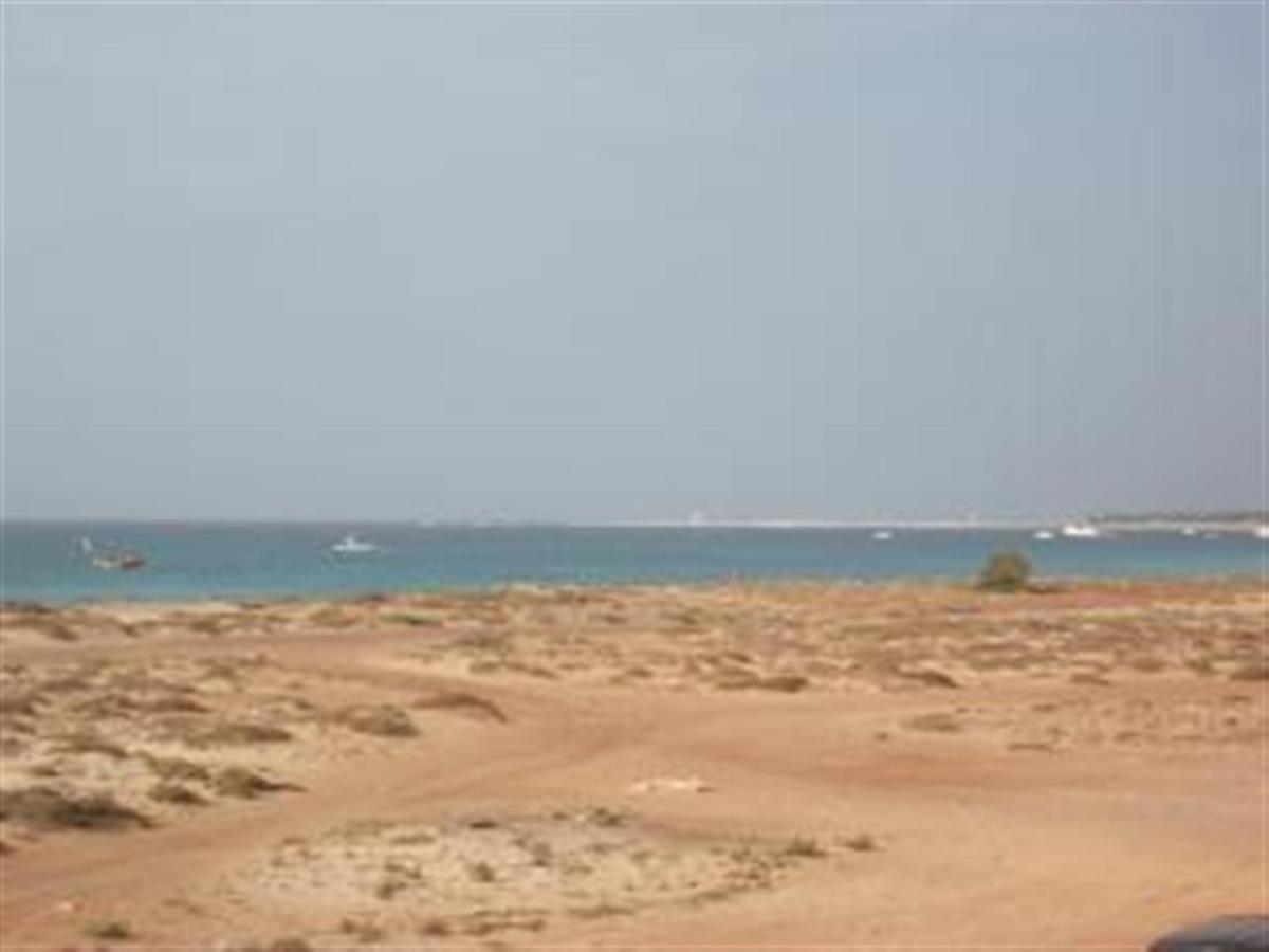 Adult Only Beachfront 2 Bedroom Apartment Santa Maria Airport Pick Up, Aircon, Unlimited Wifi Ideal For Remote Working And Long Stay 外观 照片